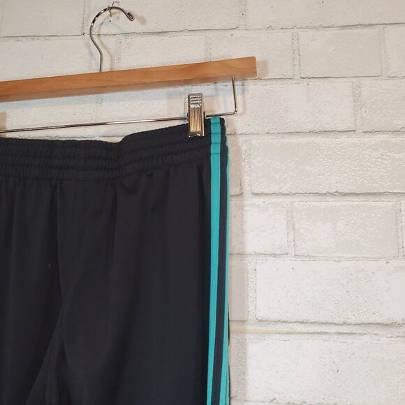 Adidas gray athletic pants - Picture 13 of 16